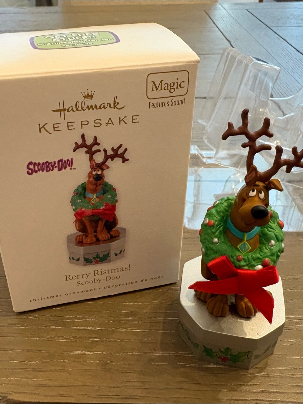 2010 Hallmark Keepsake Scooby-Doo 'Rerry Ristmas!'